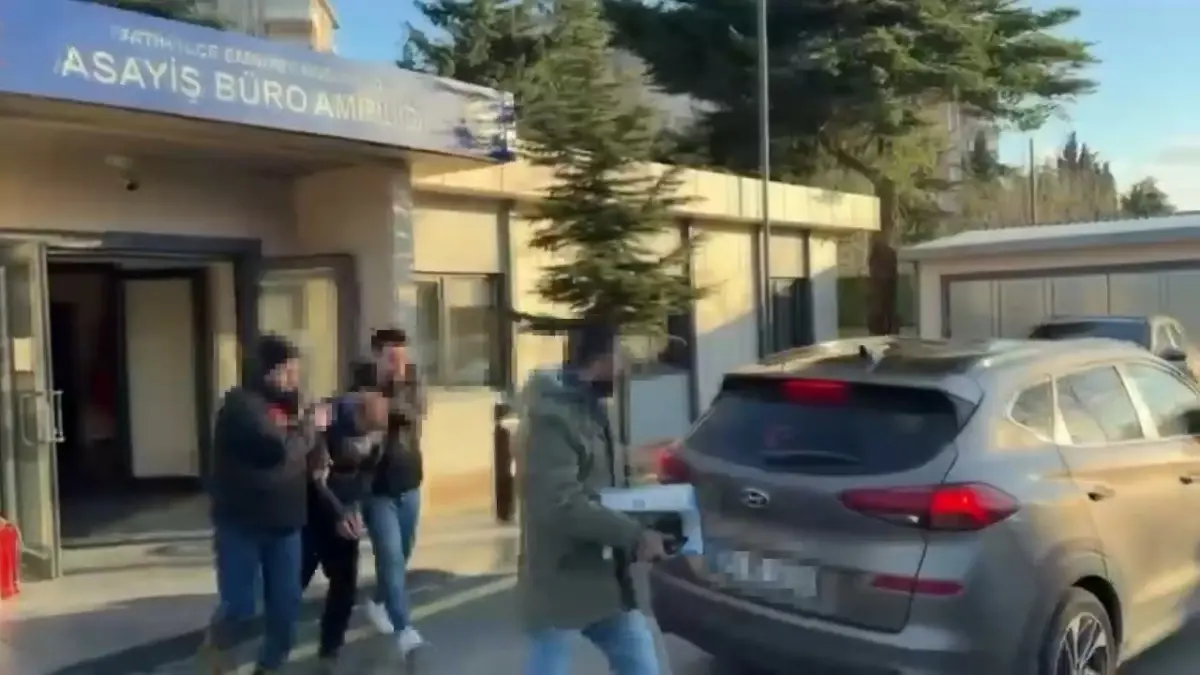 Fatih’te Alacak Kavgası Nedeniyle Silahlı Saldırı: Şüpheli A.K. Yakalandı