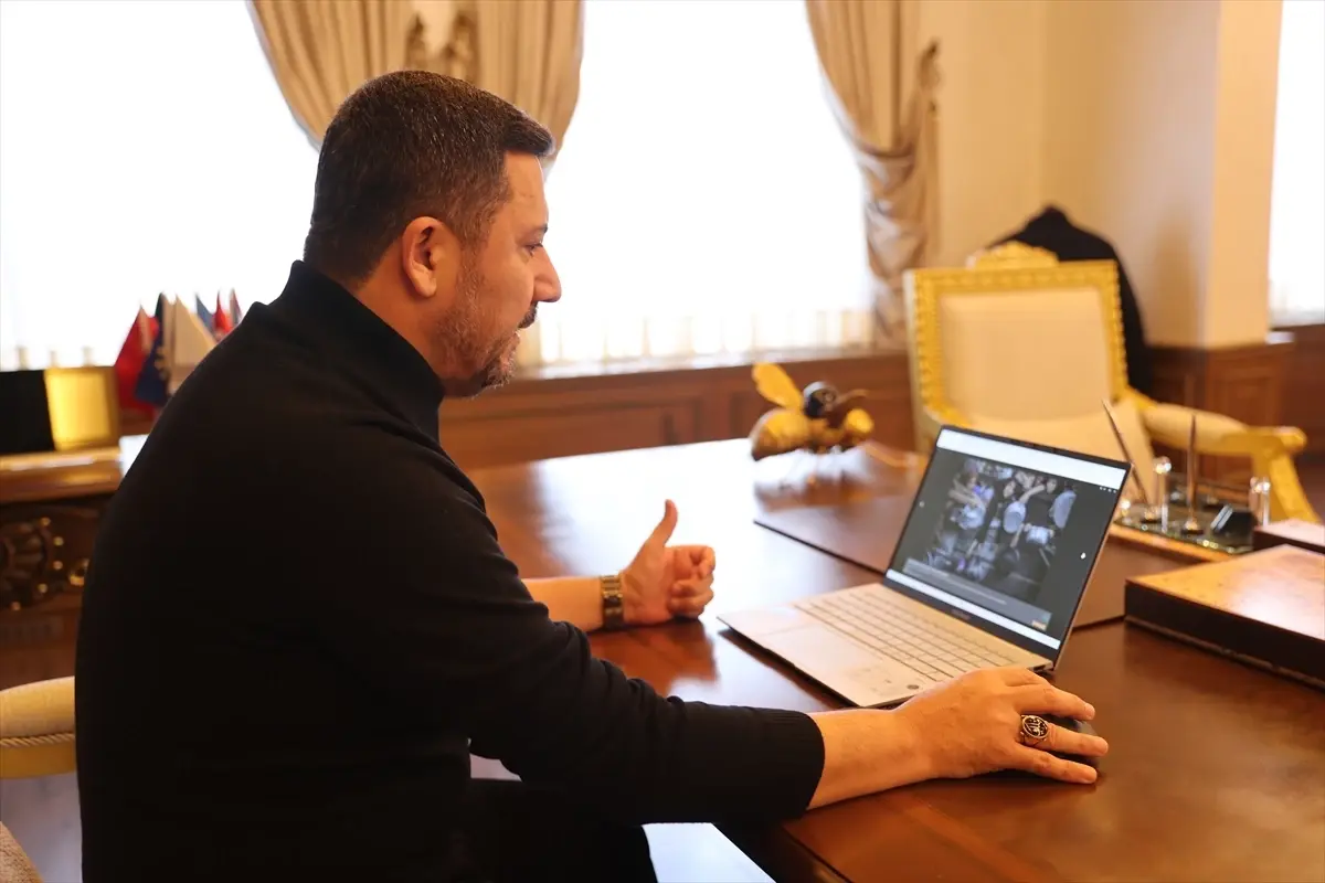 Nevşehir Belediye Başkanı Rasim Arı, AA Yılın Kareleri Oylamasına Katıldı