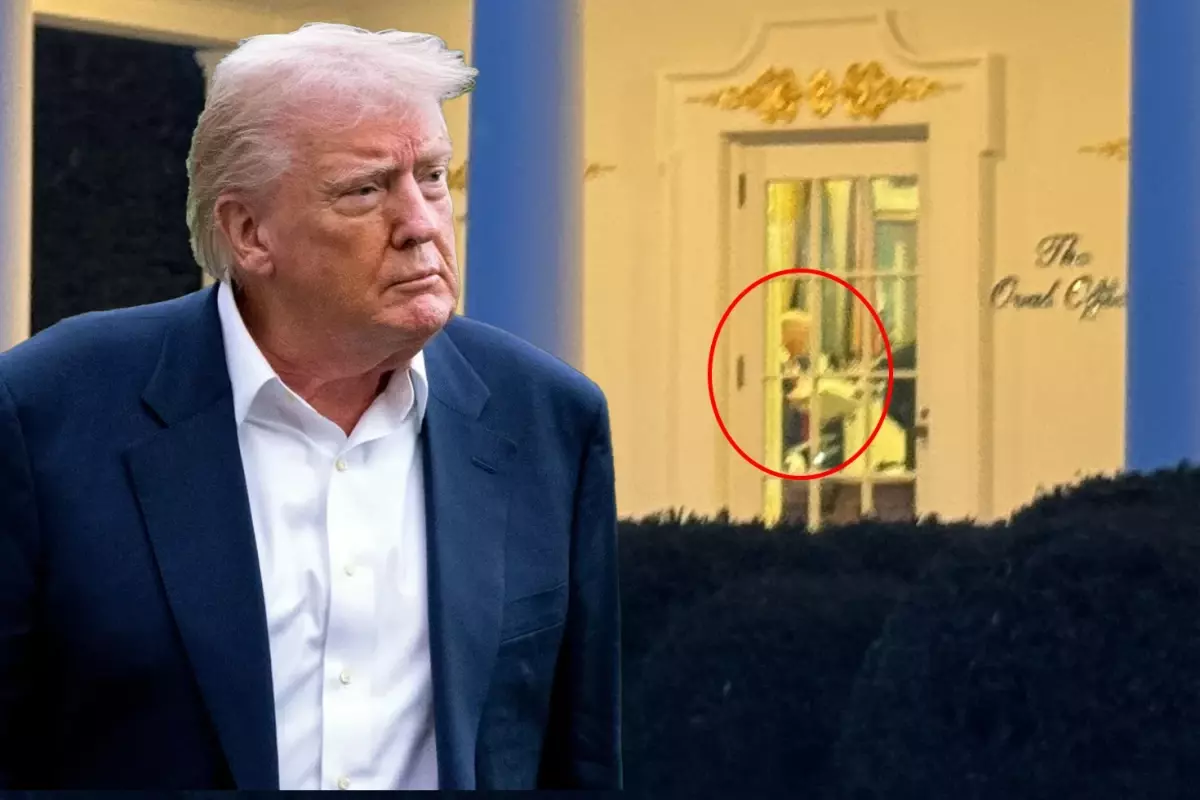 Oval Ofis'te Trump'ın Eline Verilen Belge Hızla Okunmaya Başlandı
