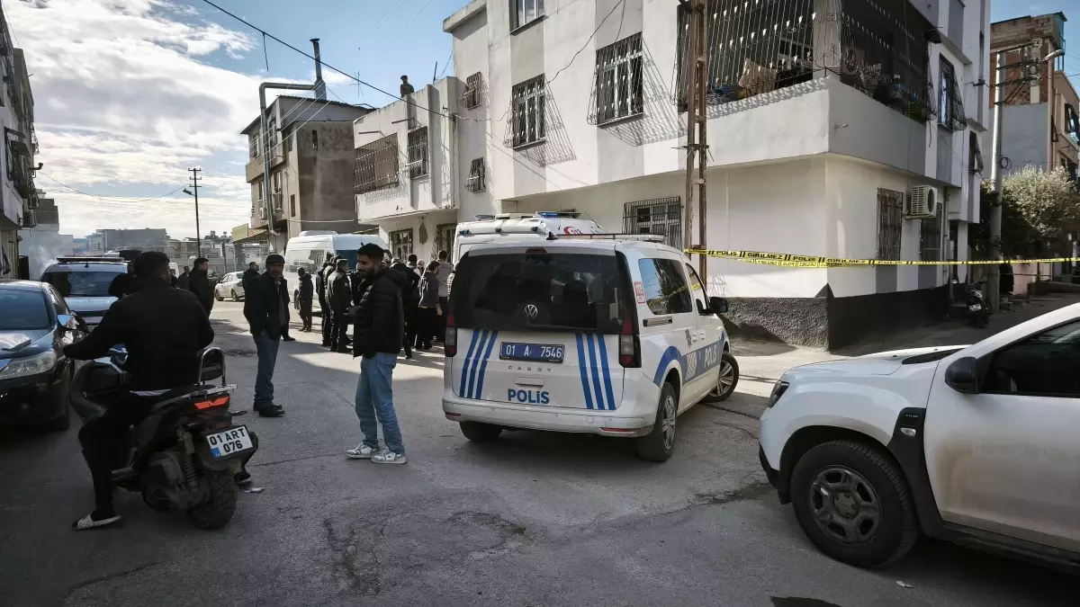 Adana’da Dayısına Silahlı Saldırı: Olayın Detayları ve Polis Takibi