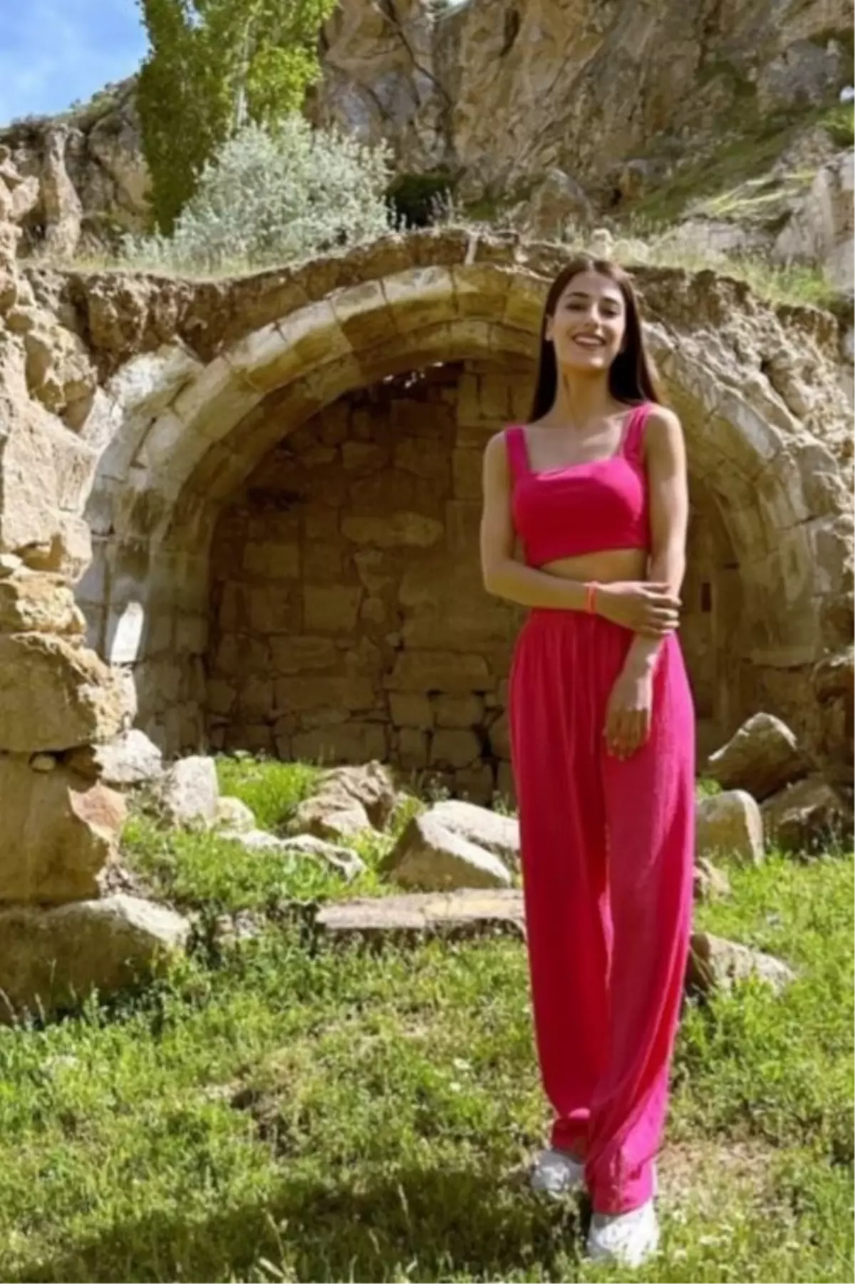 Nevşehir'de 28 Yaşındaki Ebru Dirici Evinde Ölü Bulundu