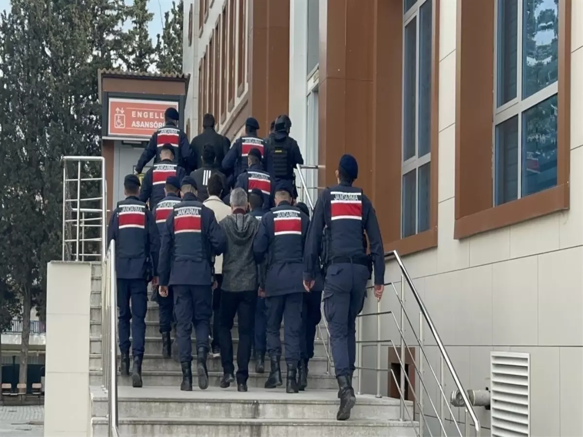 Yalova’da Deterjan Atma Suçu: 3 Kişiye 5 Yıl Hapis Cezası