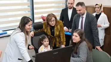 Yetenek Kaşifi Projesi test aşamasında genç katılımcılar