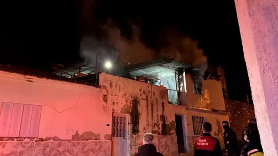 Yangın sonrası evin iç kısmı