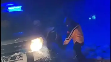 Karlıova’da kurtarılan ambulansın fotoğrafı