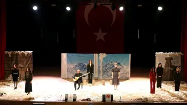 Anma programından sahne görüntüsü