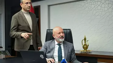 Kocasinan Belediyesi Başkanı Çolakbayrakdar, 'Yılın Kareleri' Oylamasına Katıldı