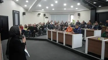 Sanal kumar eğitimi sırasında kullanılan sunum slaytı