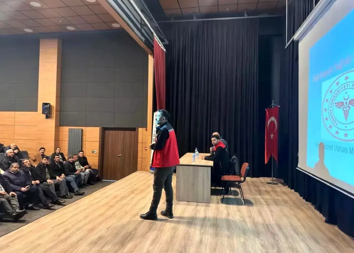 Doğubayazıt’ta Muhtarlara Tarım ve Hayvancılık Bilgilendirme Toplantısı