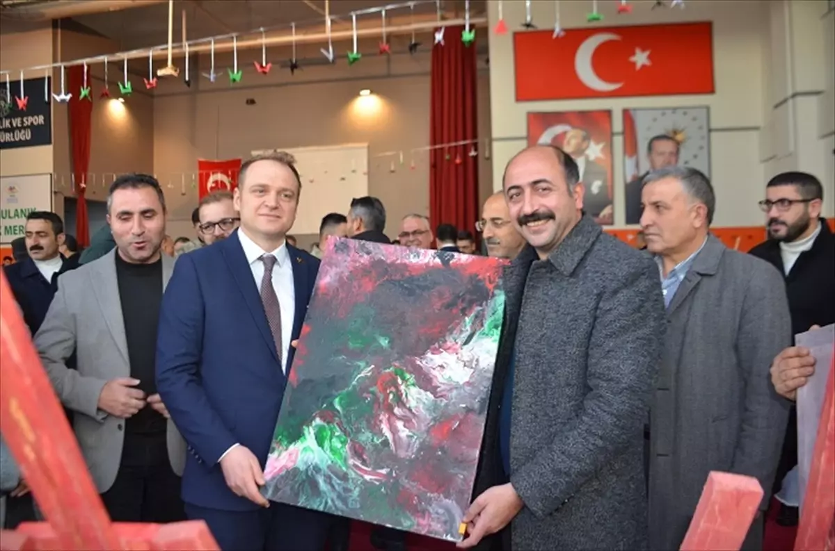 Muş Bulanık’ta Filistinli Çocuklar İçin Kermes ve Resim Sergisi Gerçekleştirildi