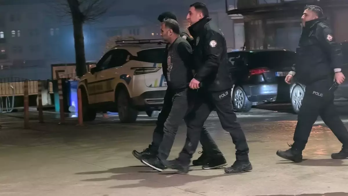 İnegöl'de 5 Yıl Hapis Cezalı Murat D. Uyuşturucu Tacirliği Nedeniyle Yakalandı