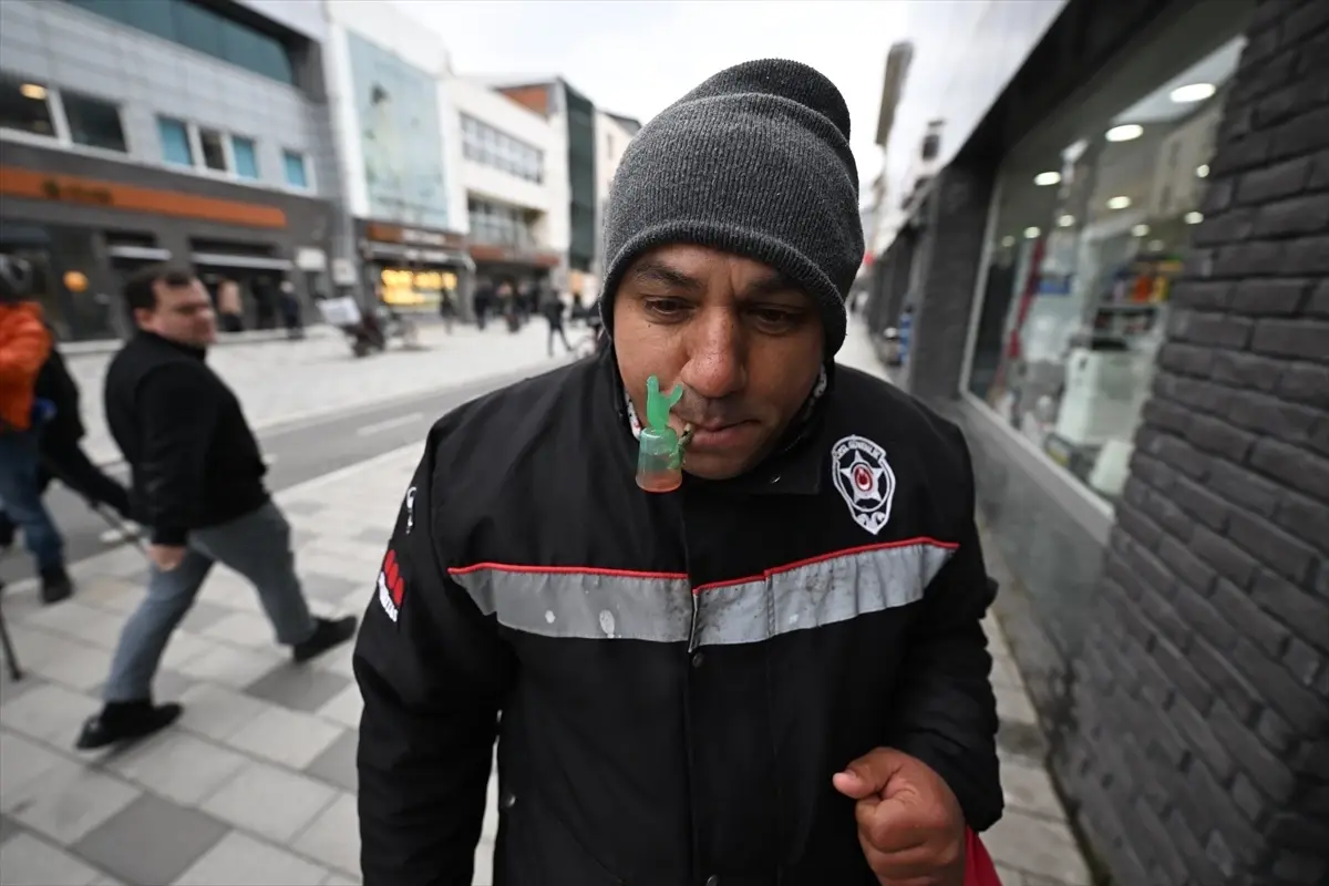 Düzce'nin İlham Veren Girişimcisi: Görme Engelli Ali Acar'ın 20 Yıllık Başarısı