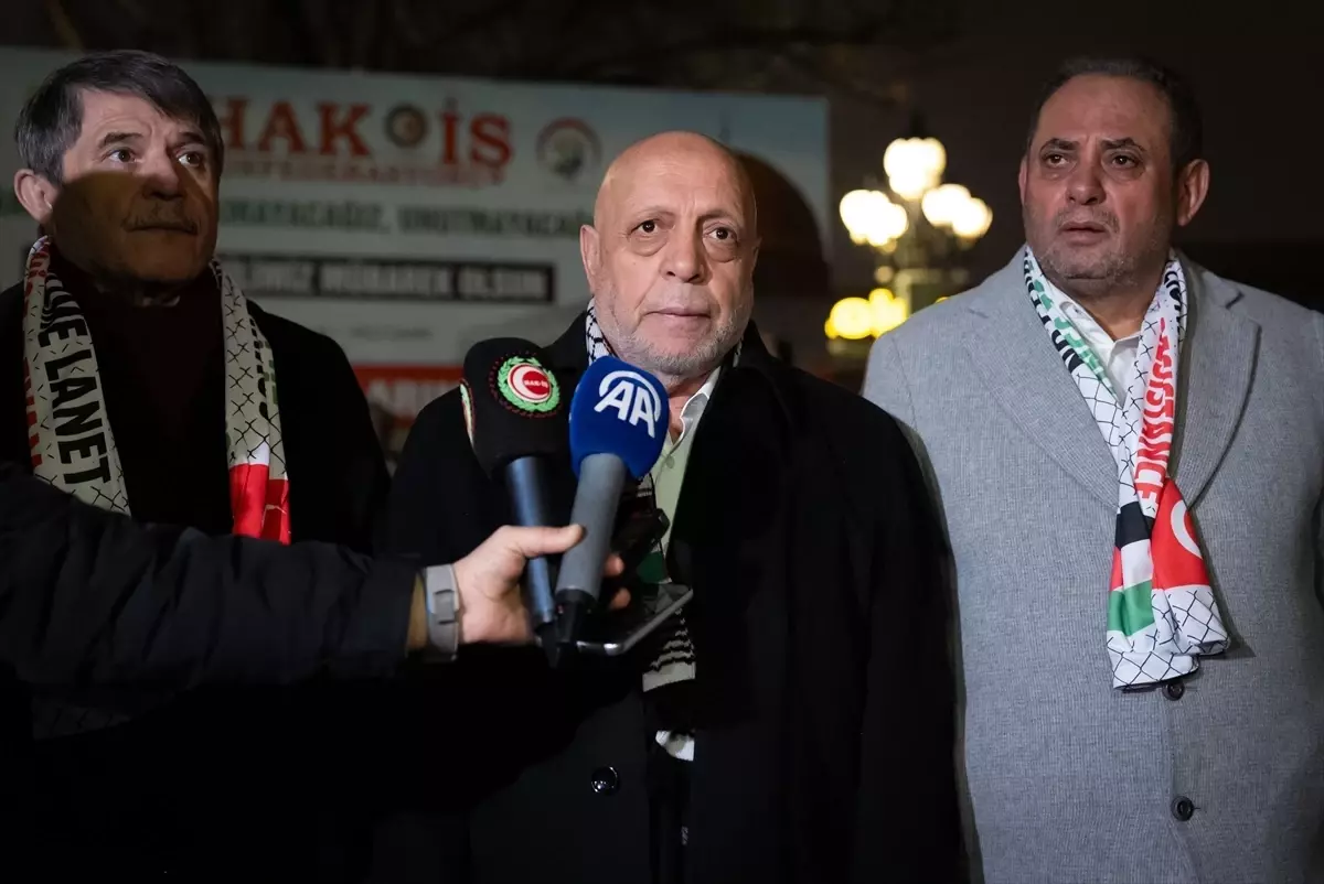 HAK-İŞ, Miraç Kandili’nde Lokma Dağıtarak Dayanışma Mesajı Verdi