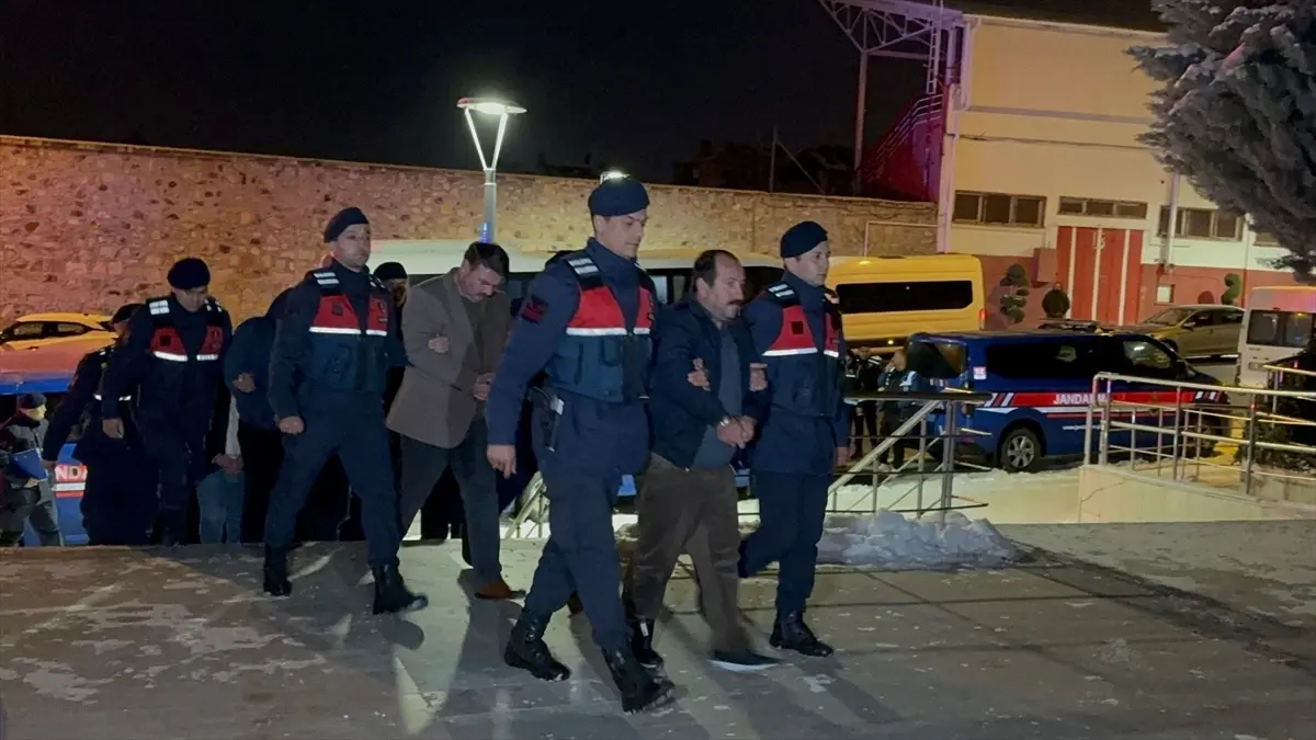 Nevşehir'de Tefecilik Operasyonu: 34 Şüpheli Adliyeye Sevk Edildi