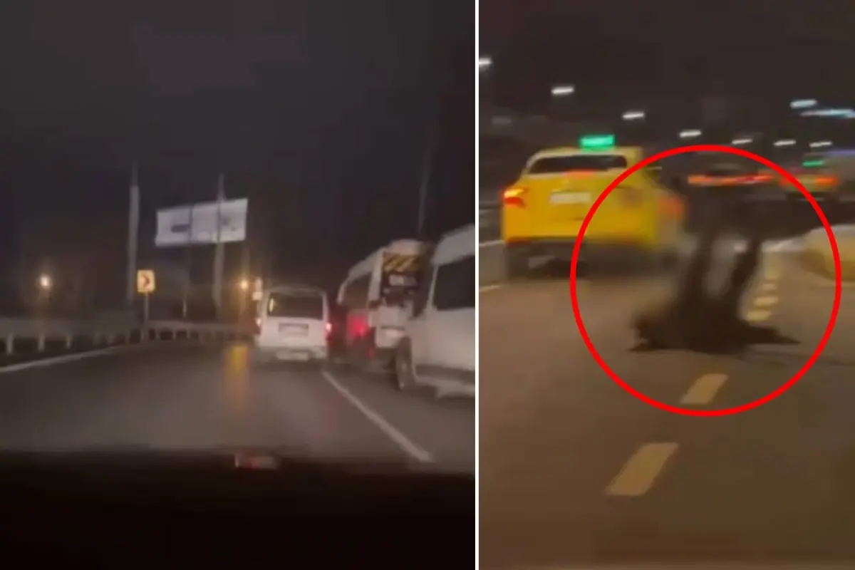 Küçükçekmece’de Park Halindeki Minibüslere Çarpan Araç Sürücüsü Dengesini Kaybedip Yere Düştü