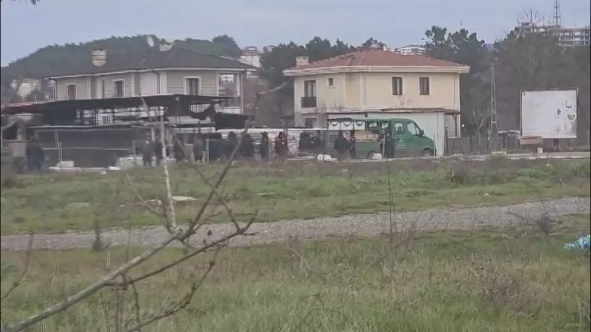 Şile'de İşçi Konteynerinde Çıkan Yangın 1 Can Aldı