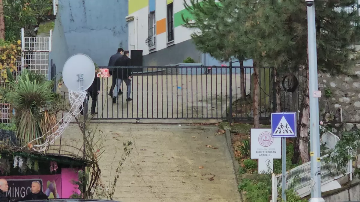 Zonguldak’ta Su Dağıtım Kamyonu Altına Kalan 4 Yaşındaki Çocuk Hayata Veda Etti