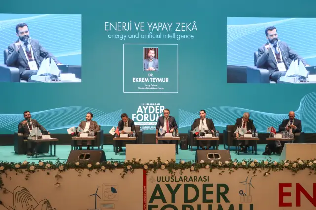 Ayder Forumu'nda Dr. Ekrem Teymur