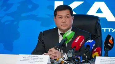 6. Dünya Göçebe Oyunları sırasında atlı okçuluk gösterisi