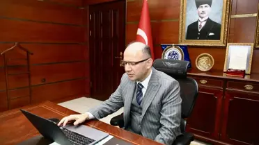 Yılın Kareleri Oylama Etkinliği Giresun Valisi