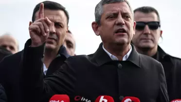 Özgür Özel, İmamoğlu'nun Diploma İptali Davasında Hukuksuzluk ve Siyasi Baskıyı Ele Aldı