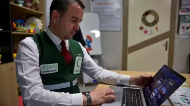 Kıbrıslıgil'in oy verdiği fotoğraflar