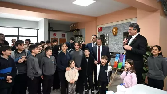 Kartepe okul etkinliğinde Başkan Kocaman