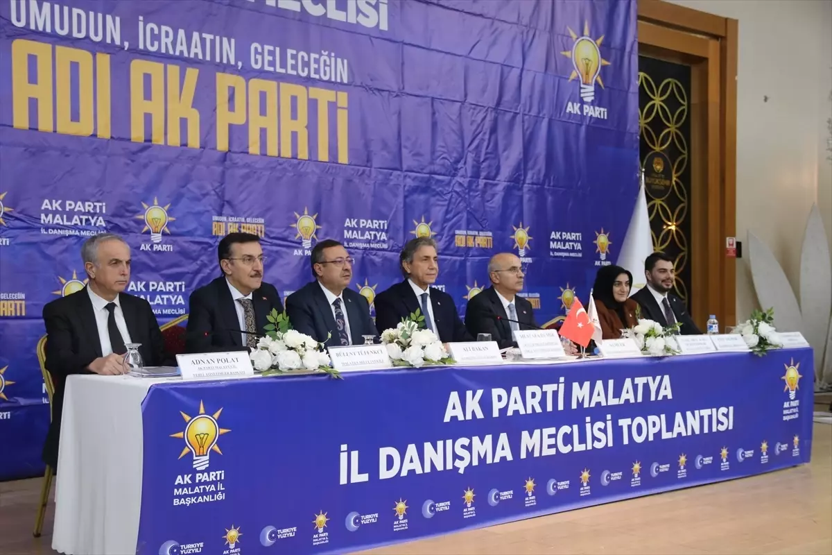 Mustafa Demir, Malatya’da AK Parti’nin Hizmet‑Odaklı Vizyonunu Açıklıyor