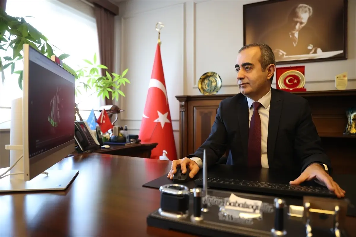 İŞKUR Müdürü Aytaç Babalıoğlu 2025 Yılın Kareleri Oylamasında Değerlendirme Süreci