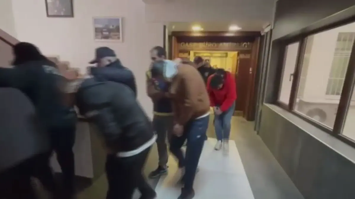 Ankara’da Sanal Medya Dolandırıcıları Operasyonu: 19 Şüpheli Gözaltında