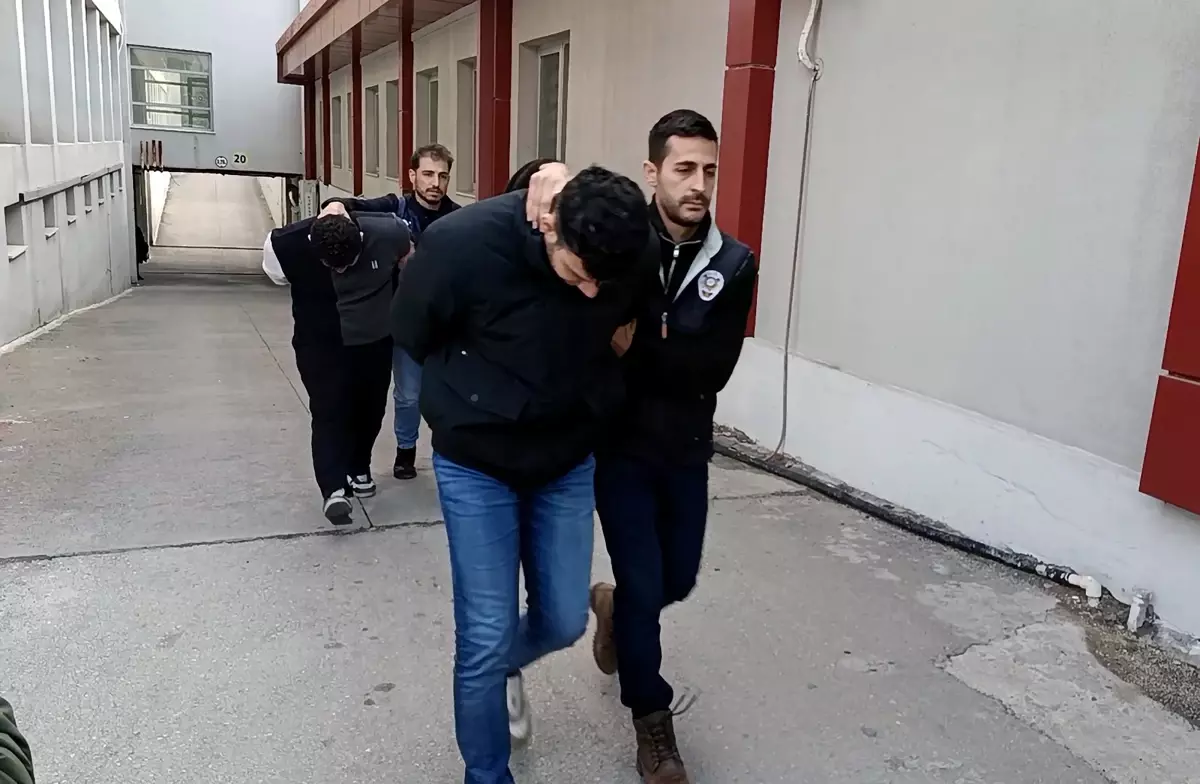 Adana’da 1 Milyon Lira Değerindeki Araç Dolandırıcılığı Operasyonu