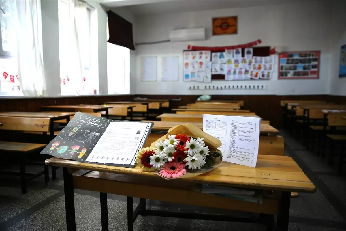 Sarıçam'da Üzücü Olay: Çocukların Karneleri Sınıflarda Bırakıldı, Babaları Tarafından Katledildi