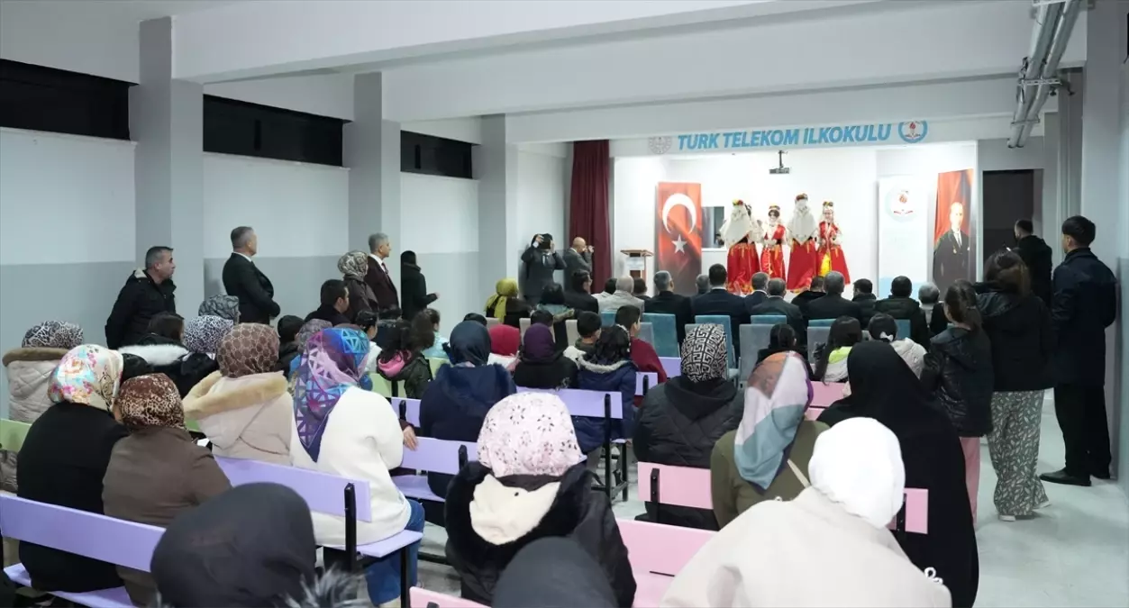 Çubuk’ta Öğrenciler Karne Alarak Yarı Yıla Hazırlandı