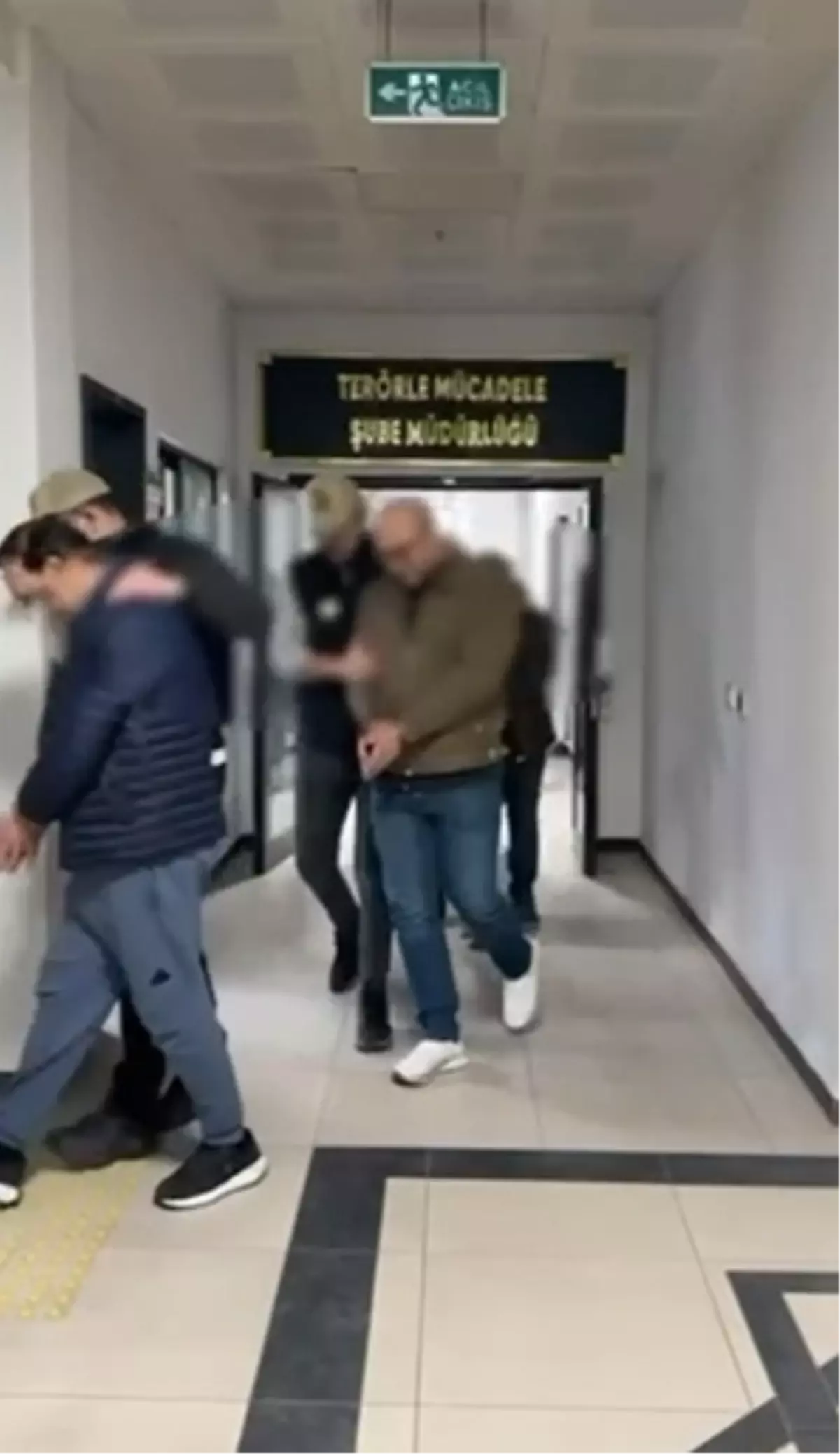 Kocaeli'de FETÖ Operasyonu: 5 Şüpheli Tutuklandı, 16 Kişi Gözaltında