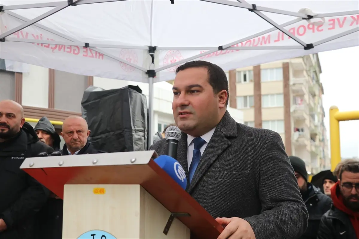 Bilal Erdoğan, Rize'de İlim Yayma Vakfı’nın Vizyonunu Paylaştı