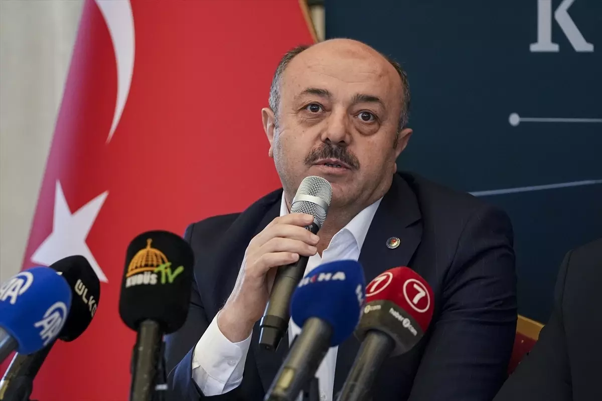 İstanbul’da Kudüs ve Filistin Dersleri Kitabı Tanıtıldı ve Eğitim Programı Açıklandı