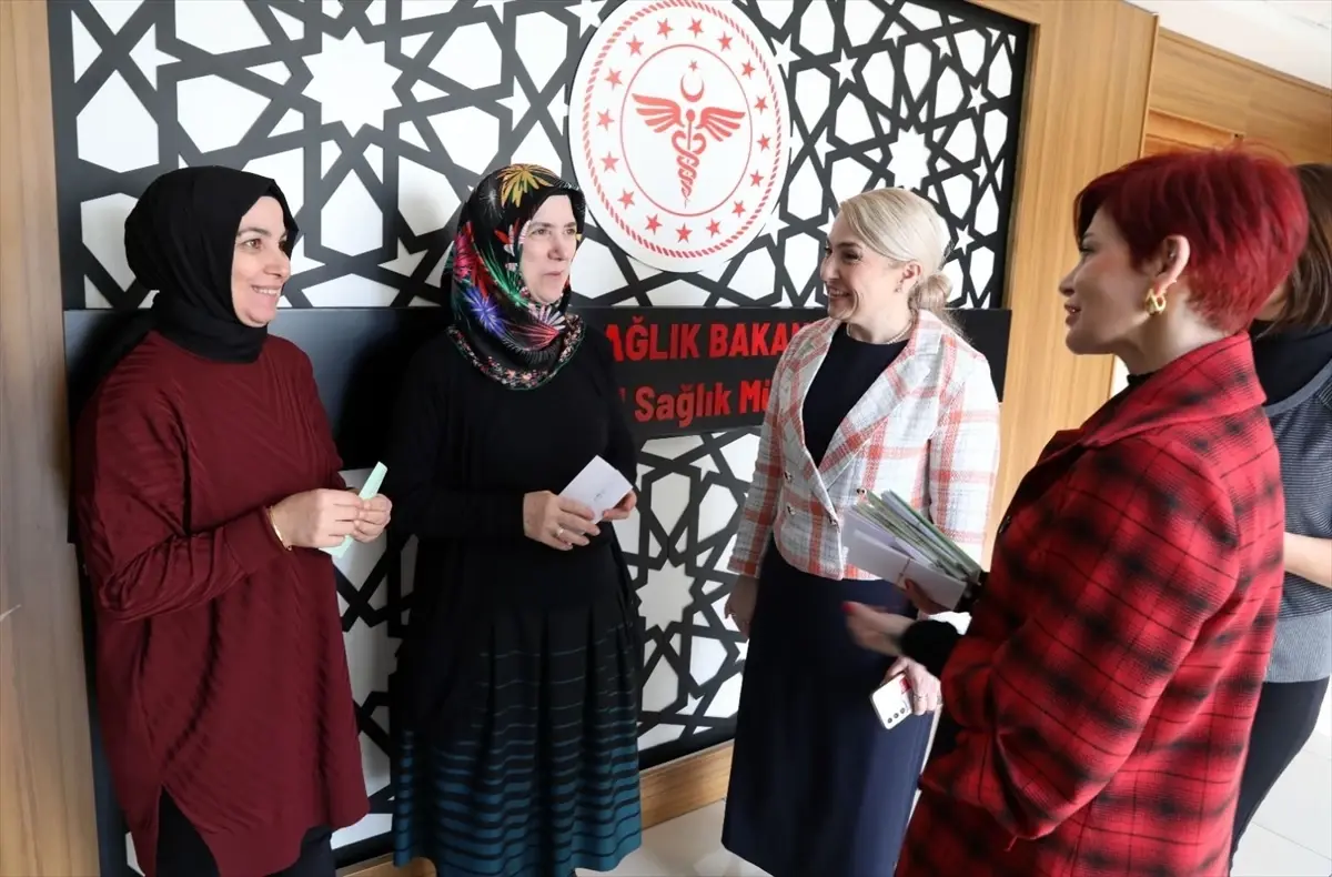 Samsun Sağlık Müdürlüğü Kadın Çalışanlara Serviks Kanseri Tarama Çağrısında Bulundu