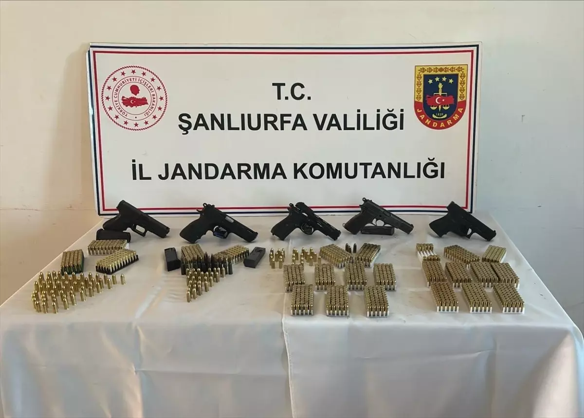Halfeti'de Silah Kaçakçılığı Operasyonu: 4 Şüpheli Gözaltında