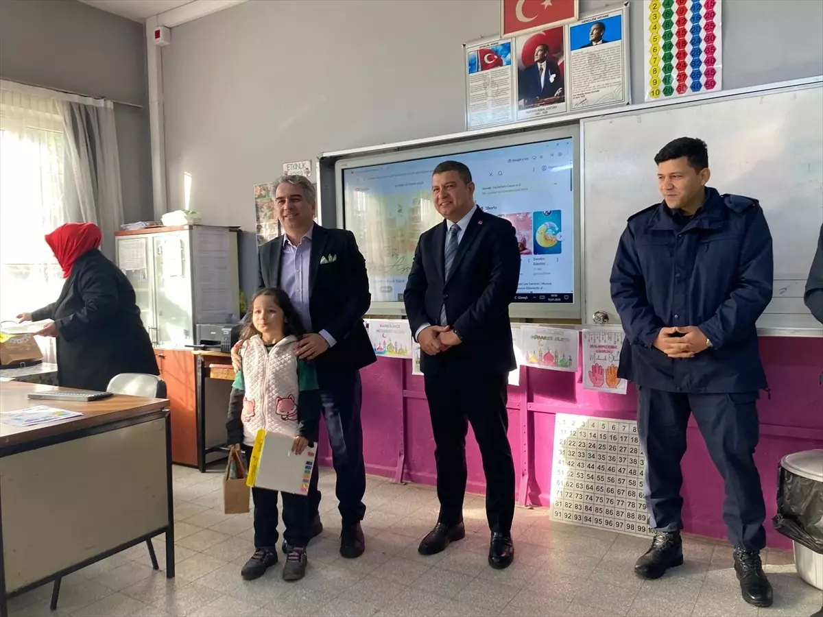 Tire'de 15.584 Öğrenci Karne Alarak Yaz Tatiline Hazırlandı