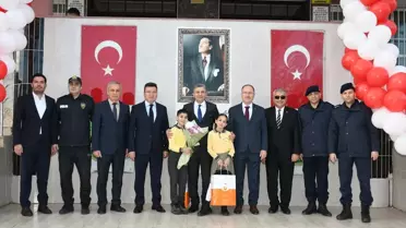 Karneler dağıtımından bir an