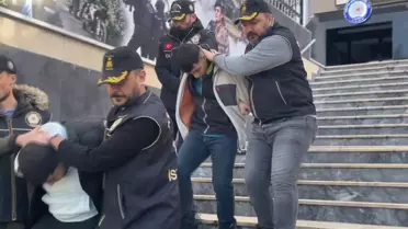 Gözaltına alınan şüpheliler