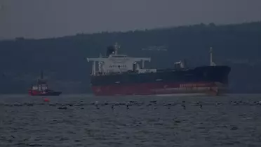 Çanakkale Boğazı'nda Tanker Jeneratör Arızası Güvenli Bölgeye Çekildi
