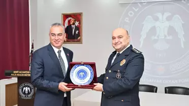 İlk yardım uygulamaları gösterimi