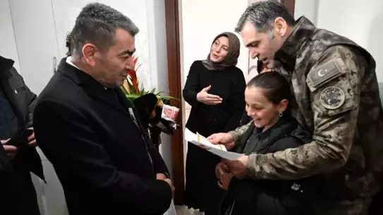 Kayserispor forması ve oyun seti hediyesi