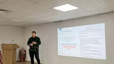 Seminerde Sunum Yapılan Uzman