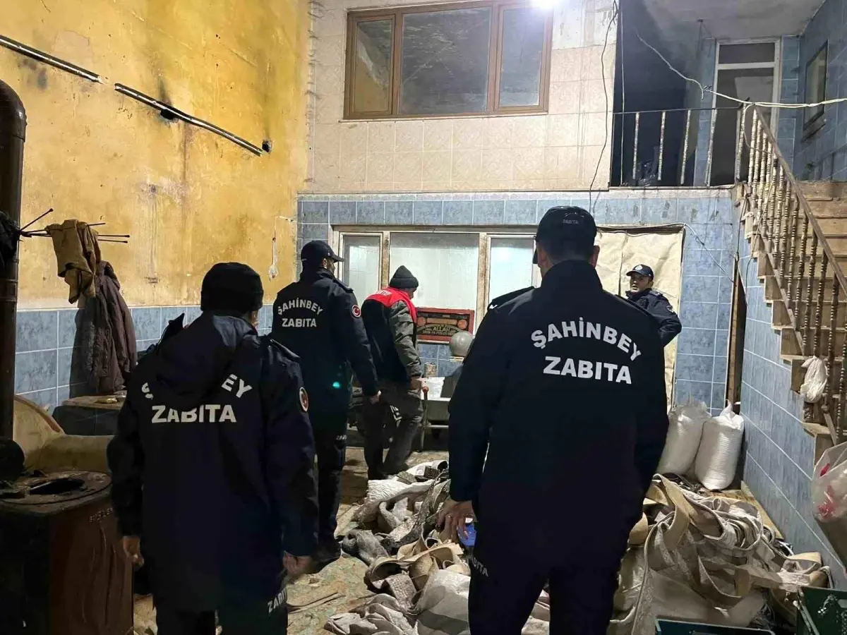 Gaziantep’te Ruhsatsız İşletmede 1.300 Kg Sağlıksız Sakatat İmha Edildi, 264 Bin TL Ceza Kesildi