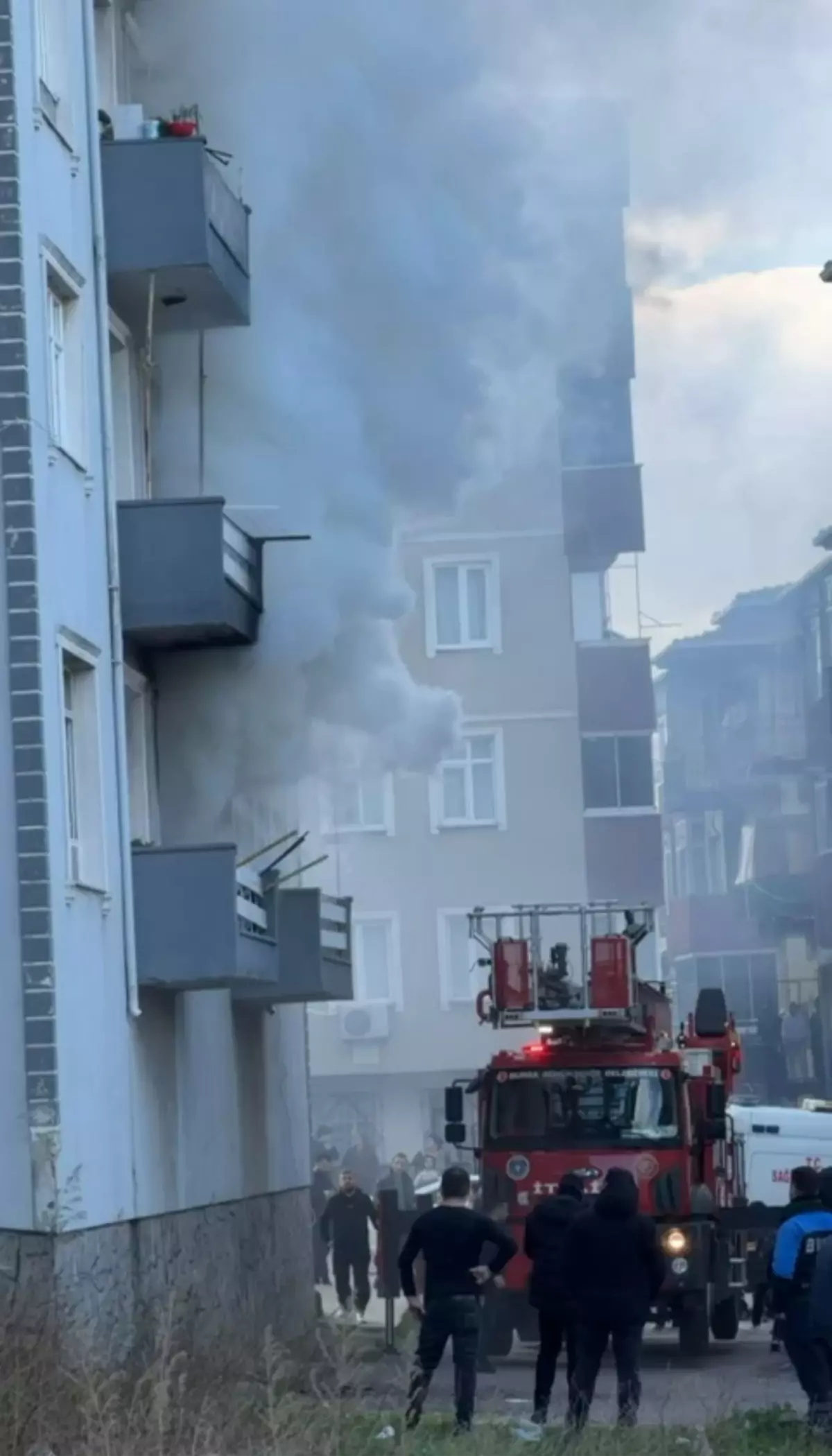 Karacabey'de Çıkan Yangın Sonucu Yatalak Hastanın ve Kedisinin Hayatı Son Buldu