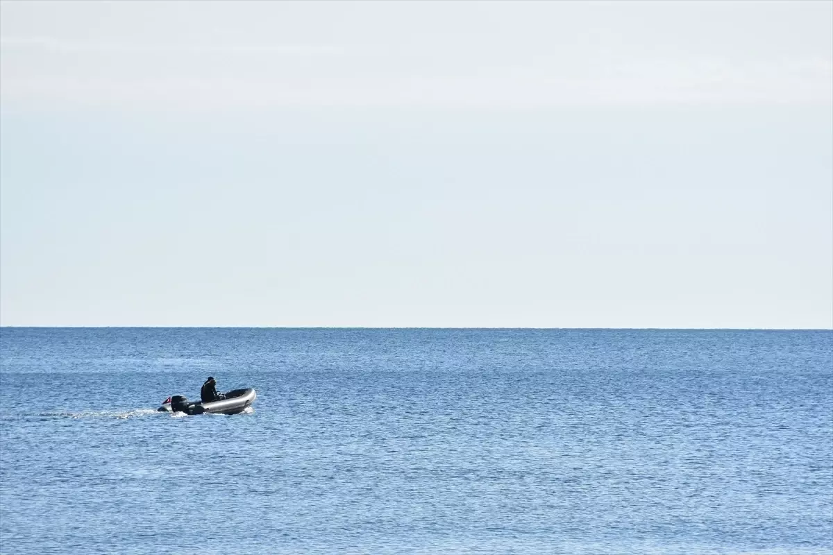 Antalya Sahilleri Güneşli Günlerde Yoğun İlgi Görüyor