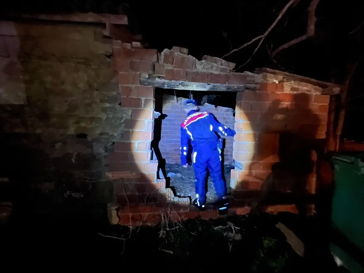 Çanakkale'de Jandarma Tarafından Güven ve Huzur Operasyonu Gerçekleşti