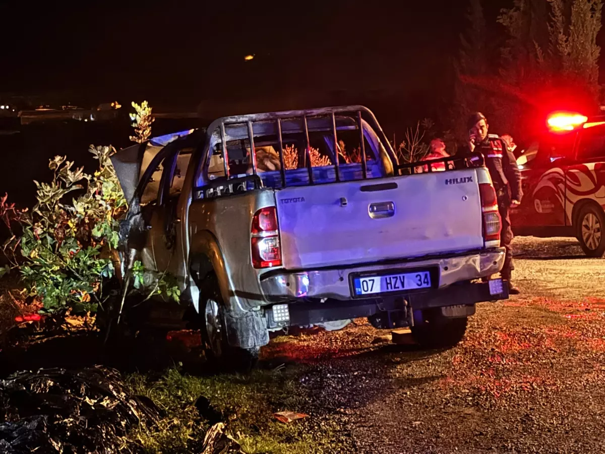 Gazipaşa’da Cinayet Olayı: Yanmış Kamyonette Bulunan Ceset ve Delil Yok Etme Girişimi
